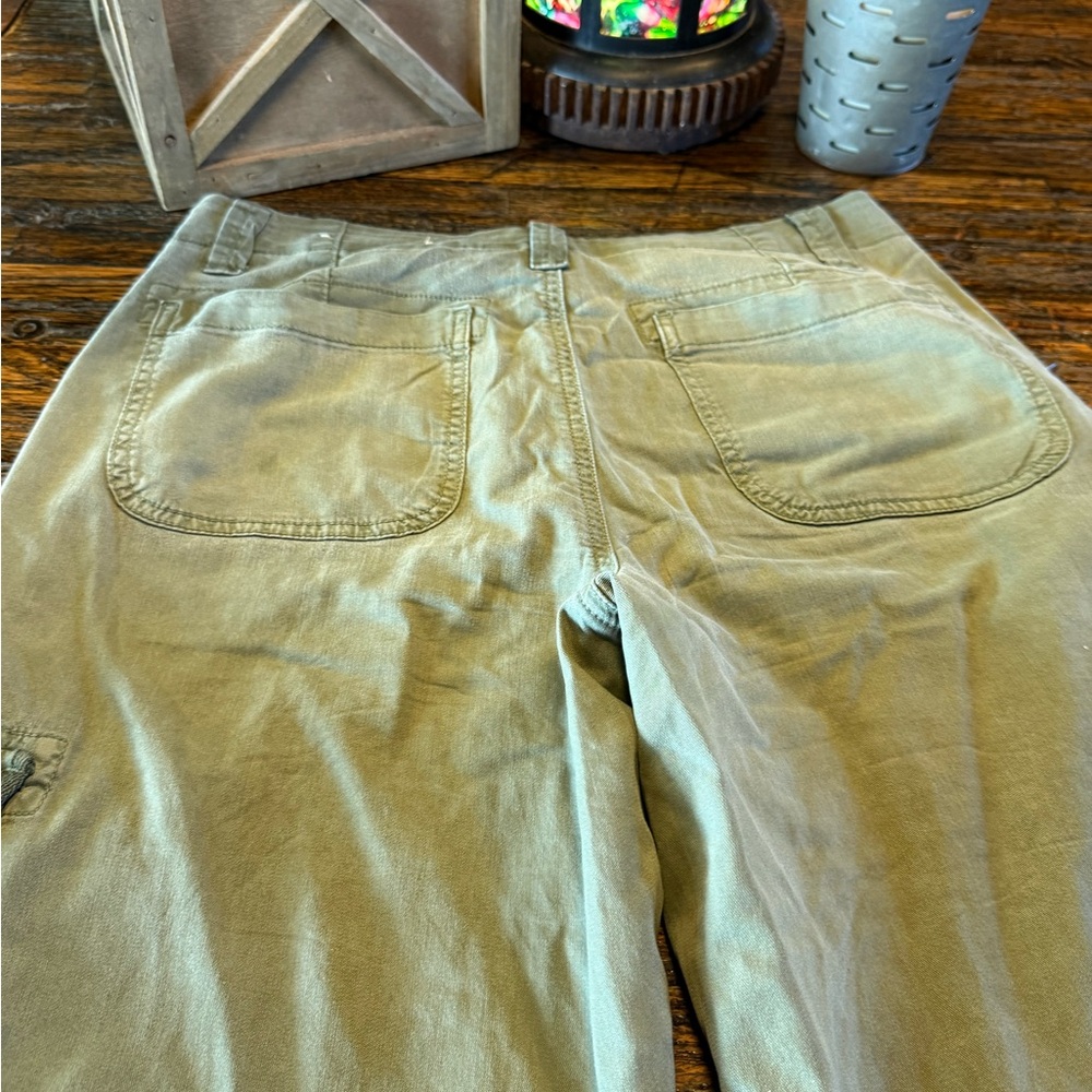 American Eagle AE Green Cargo Wide Leg Pants Stretch 6 - Picture 7 of 16